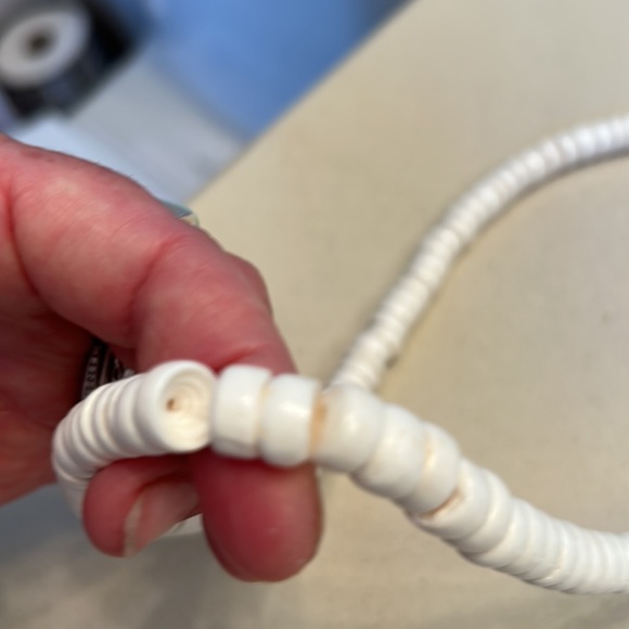 Vintage HAWAIIN Puka shell necklace - Picture 6 of 6